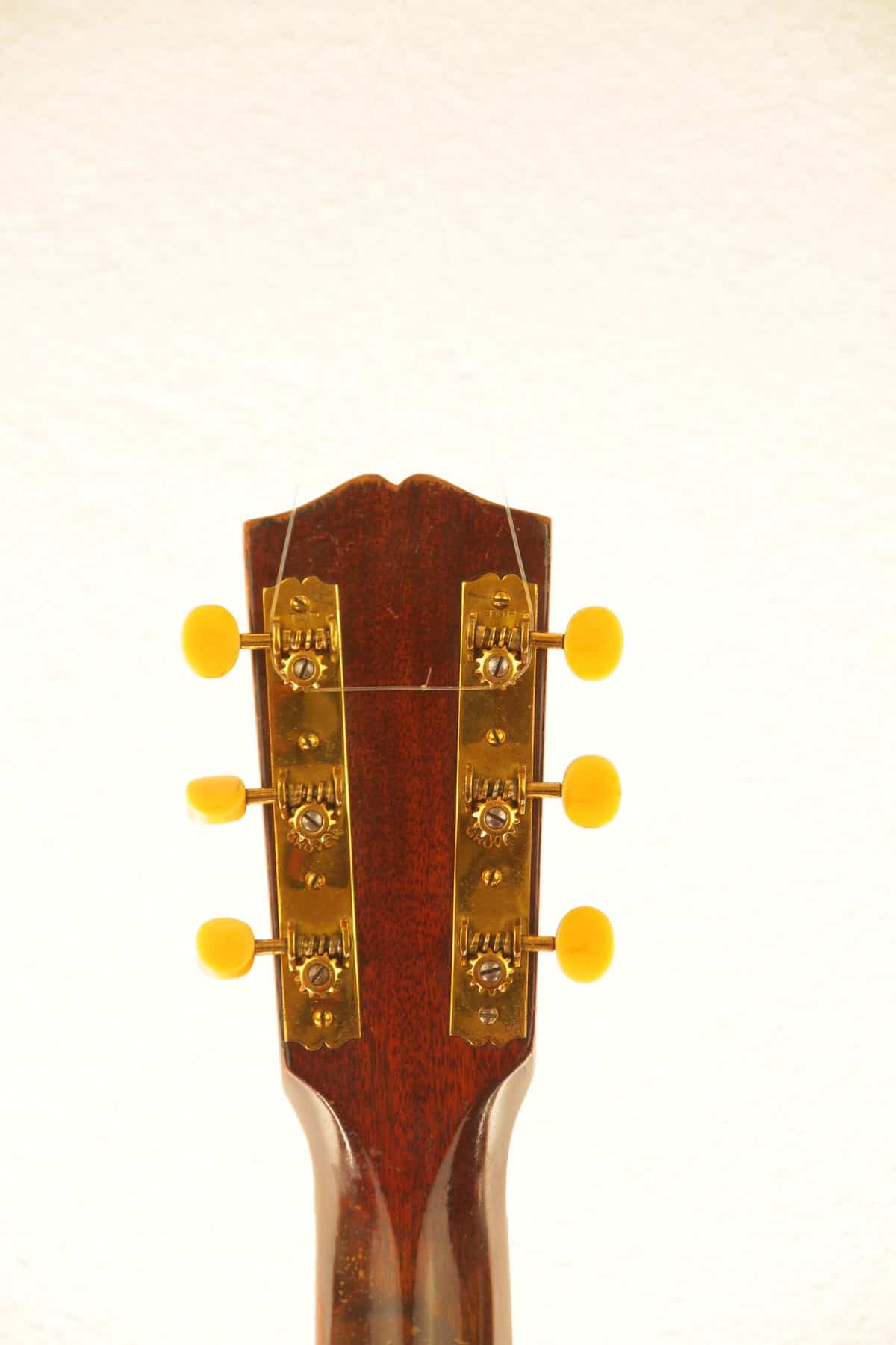 Gibson L-00 1935