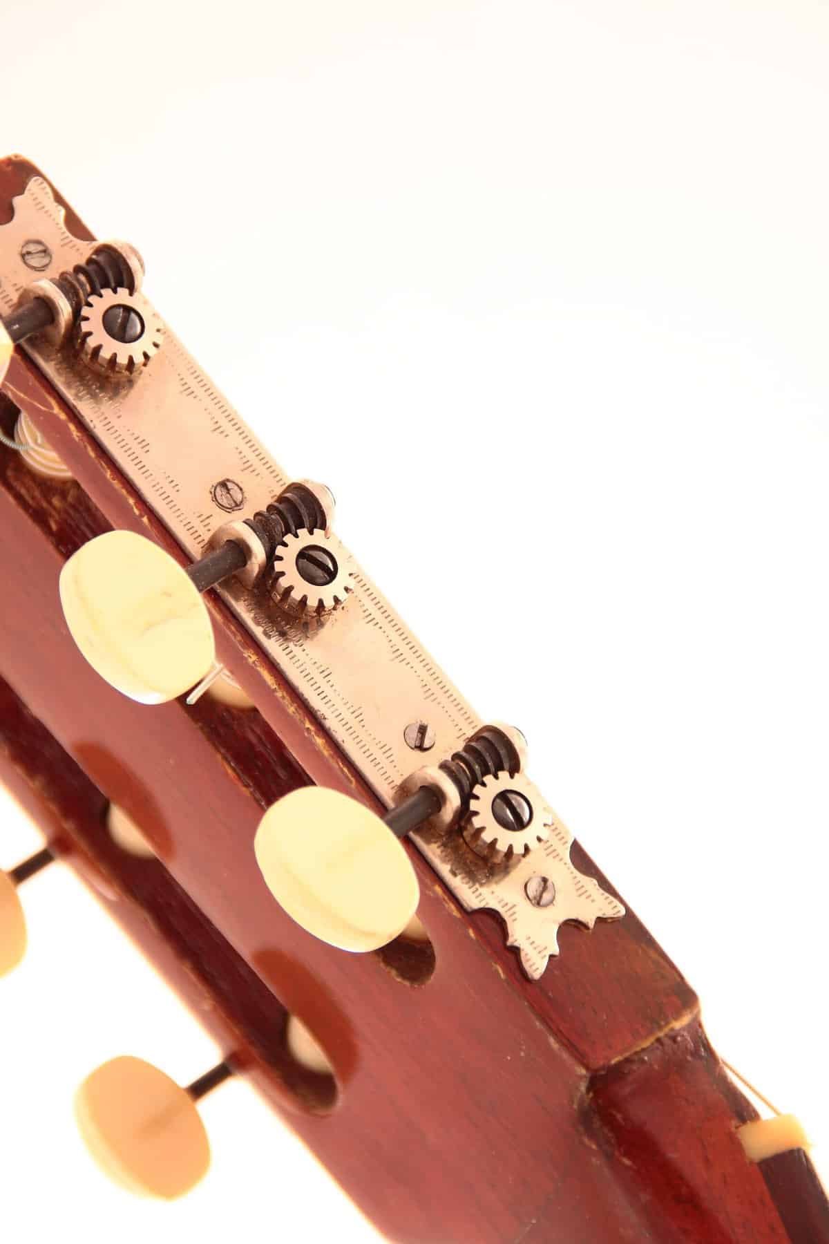 Conde Hermanos Flamenca Blanca 1968