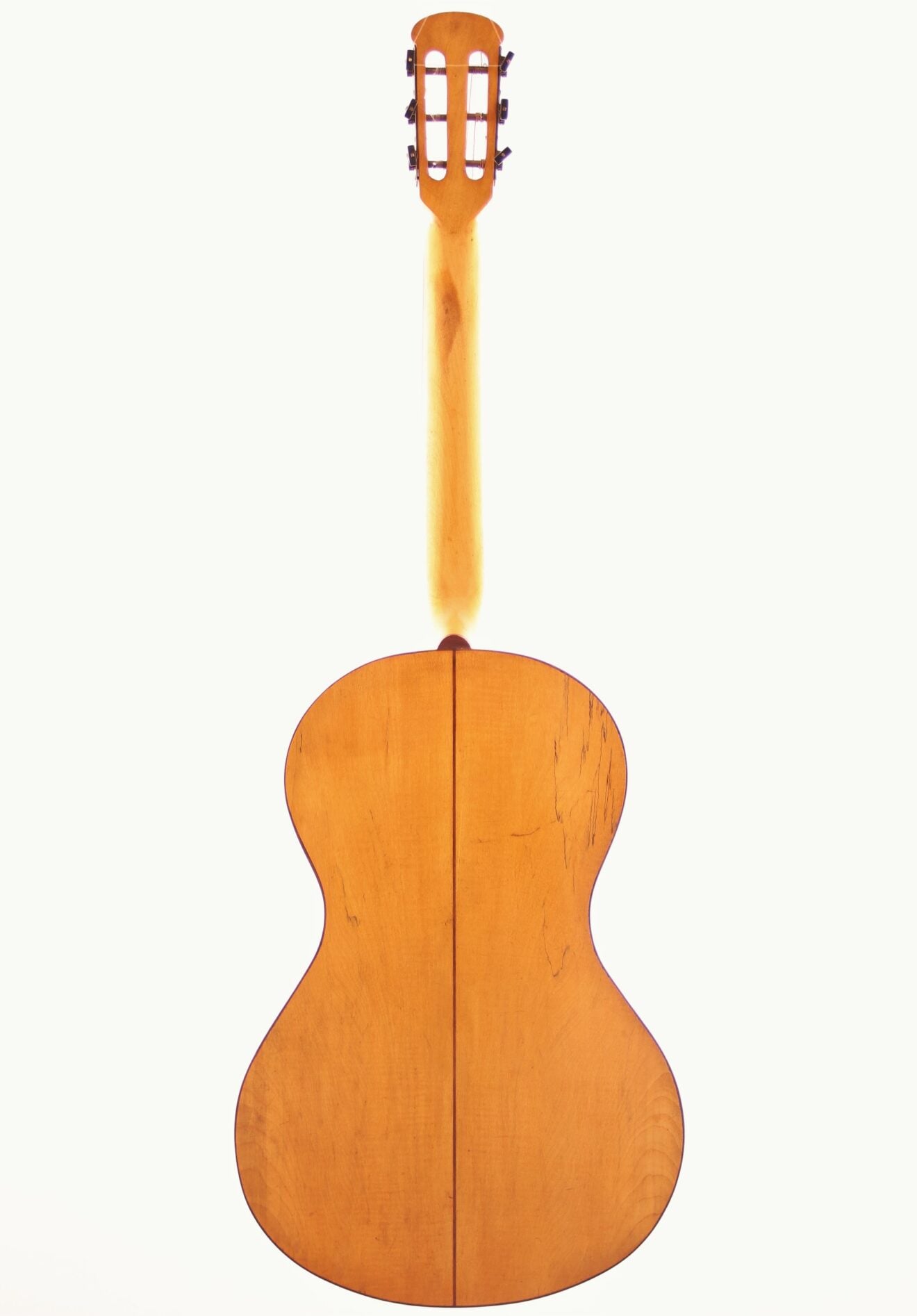ラファエレ・カラーチェ 1924 - Vintage Guitar World