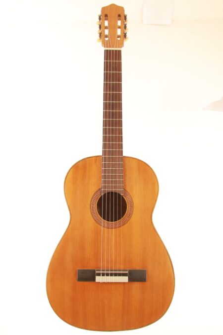 IMG 0039 450x675 - Ricardo Sanchis Nacher ~1950 classical guitar