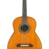 Die Miguel Rodriguez 1925 Klassische Gitarre ist eine klassische Akustikgitarre mit einem Holzkorpus, sechs Saiten, einem rosettenverzierten Schallloch und einer geschlitzten Kopfplatte mit Stimmwirbeln. Die Miguel Rodriguez 1925 Klassische Gitarre ist eine klassische Akustikgitarre mit einem Holzkorpus, sechs Saiten, einem rosettenverzierten Schallloch und einer geschlitzten Kopfplatte mit Stimmwirbeln.