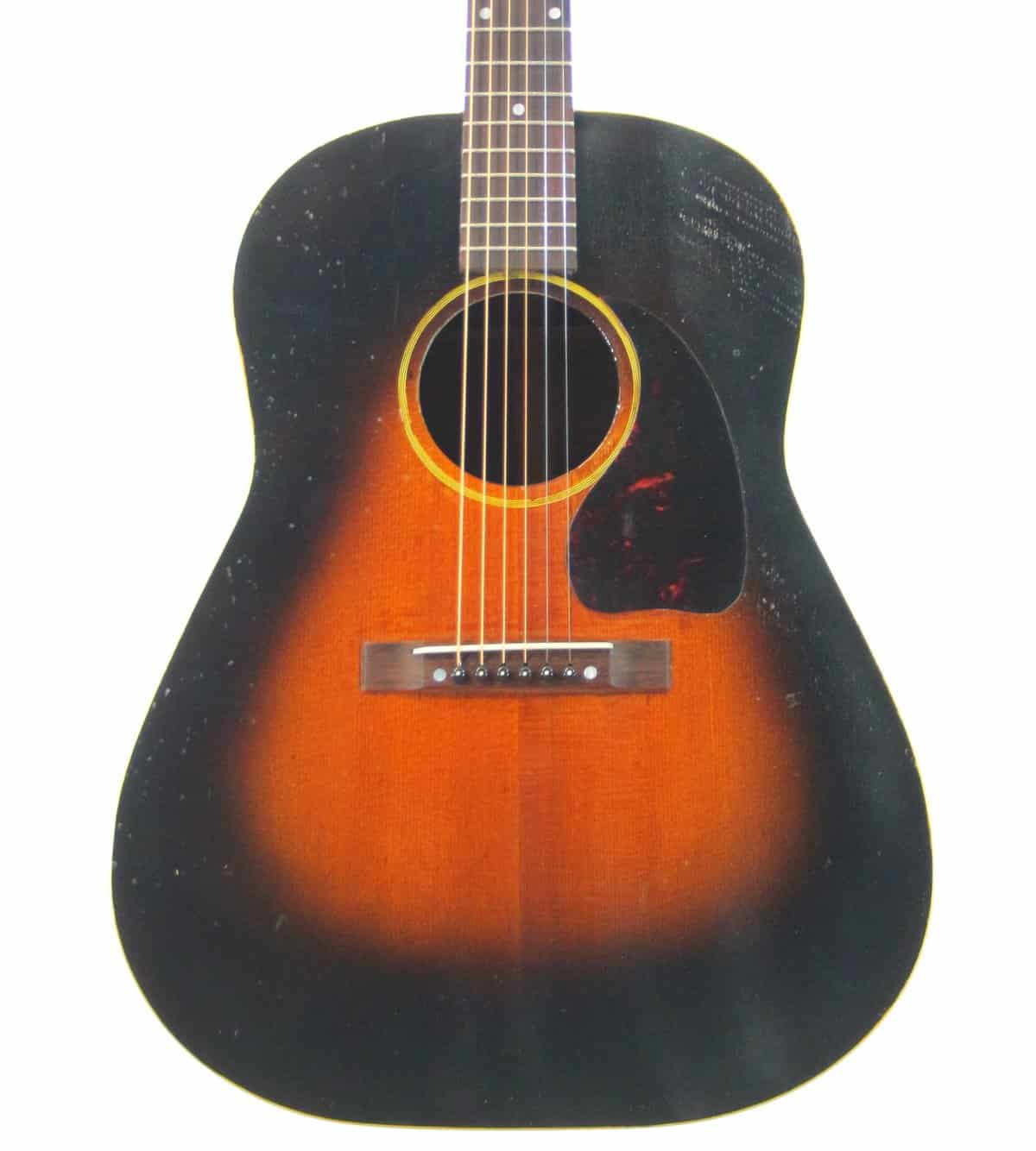 IMG 0001 1 - Gibson J-45 1942 "Banner"