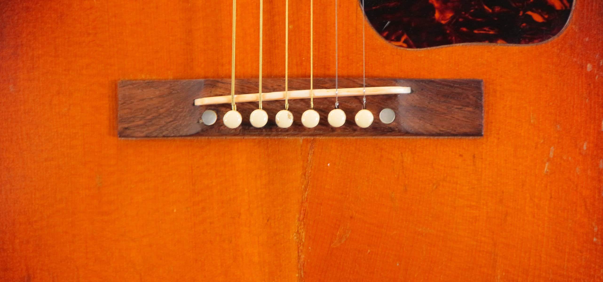 IMG 0432 - Gibson LG-2 1946