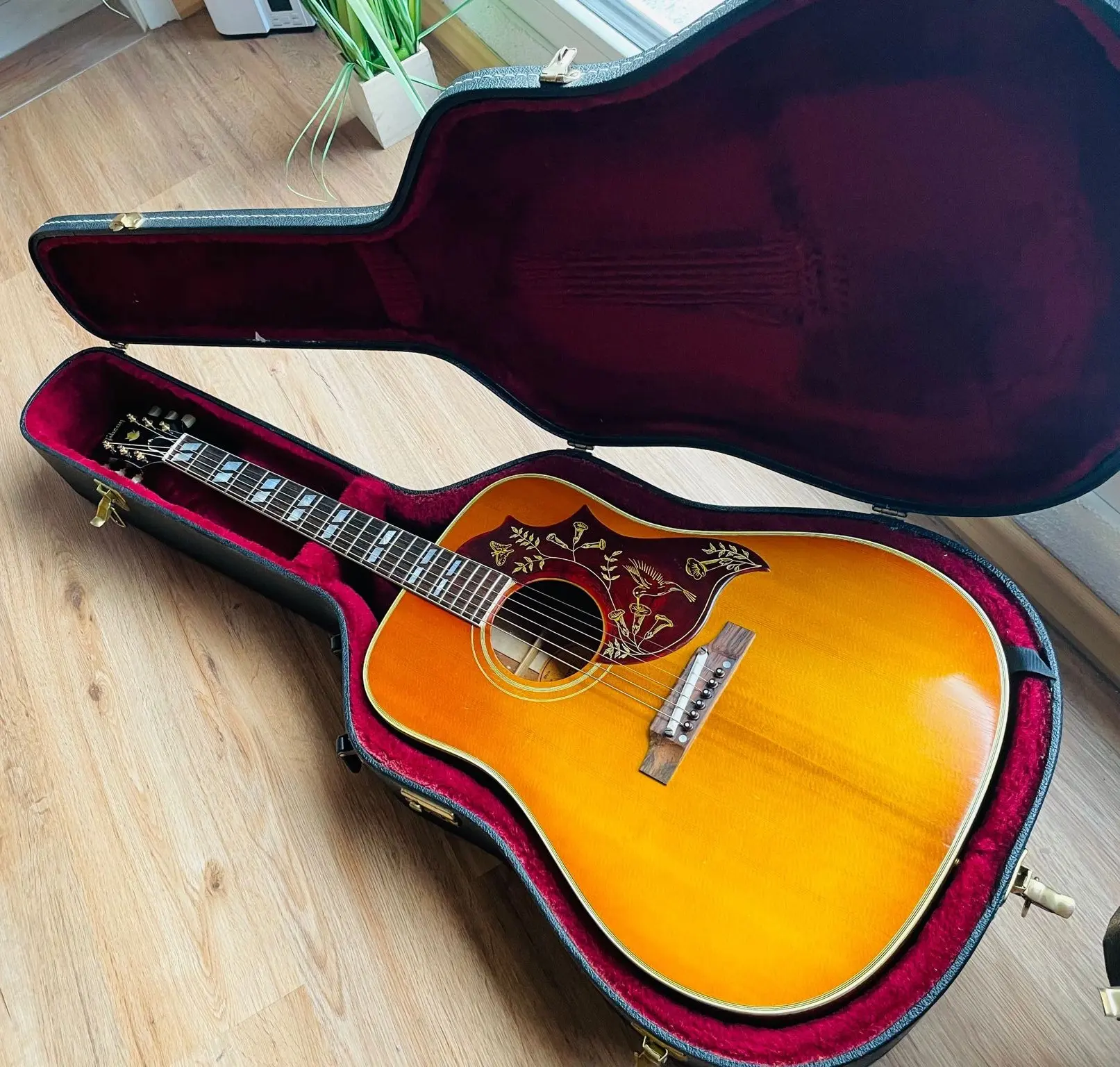 Gibson Hummingbird 1964