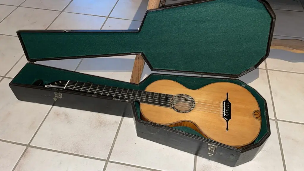 Stauffer Style Romantic Guitar ~1820