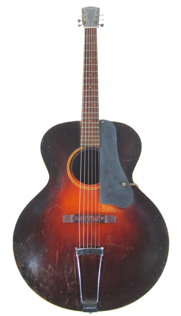 Gibson L-4 1932