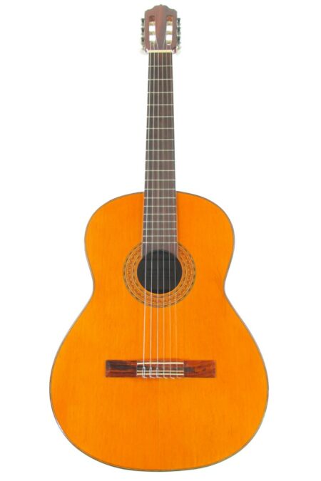 Manuel Reyes Estudio Flamenco Guitar - A nice guitar from the shop of Manuel Reyes – a fine instrument with great sound!