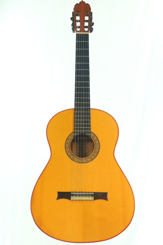 Gerardo Escobedo 2018 Flamenco Gitarre – Explosive Dynamik, federleichte Ansprache und mexikanische Gitarrenbaukunst auf höchstem Niveau Gerardo Escobedo 2018 Flamenco Gitarre – Explosive Dynamik, federleichte Ansprache und mexikanische Gitarrenbaukunst auf höchstem Niveau