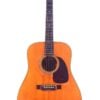 Eine Frontansicht der Martin D-28 1955 Akustik Gitarre, mit einer natürlichen Holzoberfläche, schwarzem Schlagbrett und dunklem Griffbrett, fotografiert vor einem weißen Hintergrund. Eine Frontansicht der Martin D-28 1955 Akustik Gitarre, mit einer natürlichen Holzoberfläche, schwarzem Schlagbrett und dunklem Griffbrett, fotografiert vor einem weißen Hintergrund.