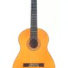 Die José M Palmero 2023 Flamenco-Gitarre verfügt über einen hellen Holzkorpus, ein dunkles Griffbrett und sechs Saiten und ist auf einem Foto vor einem schlichten weißen Hintergrund zu sehen. Die José M Palmero 2023 Flamenco-Gitarre verfügt über einen hellen Holzkorpus, ein dunkles Griffbrett und sechs Saiten und ist auf einem Foto vor einem schlichten weißen Hintergrund zu sehen.