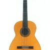 Die Alastair McNeil 1997 Hauser Klassische Gitarre, eine klassische Akustikgitarre mit einem Korpus aus Holz, sechs Saiten und einem dunklen Griffbrett, ist vor einem schlichten weißen Hintergrund fotografiert. Die Alastair McNeil 1997 Hauser Klassische Gitarre, eine klassische Akustikgitarre mit einem Korpus aus Holz, sechs Saiten und einem dunklen Griffbrett, ist vor einem schlichten weißen Hintergrund fotografiert.