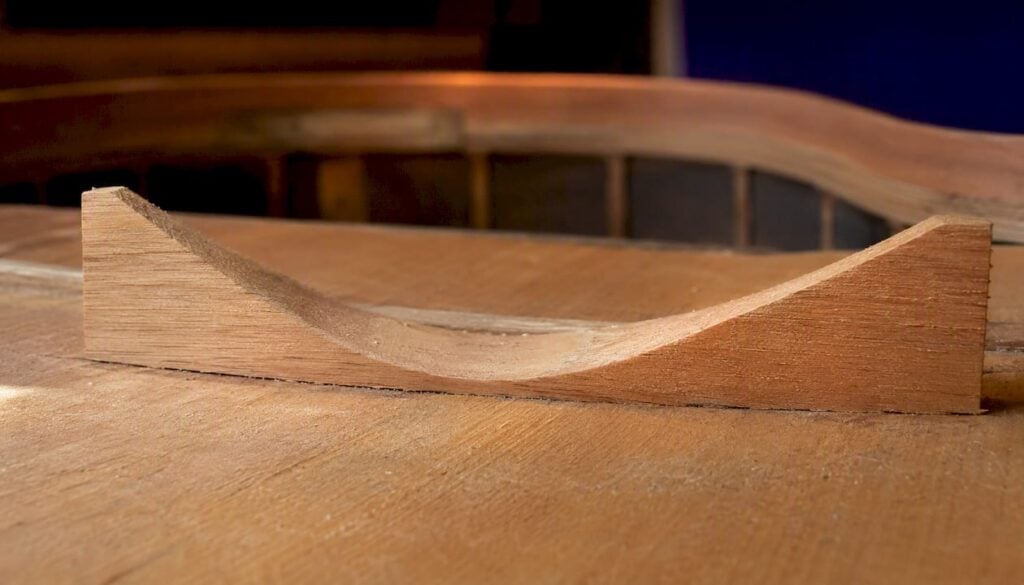 Scalloped brace profile detail inside guitar